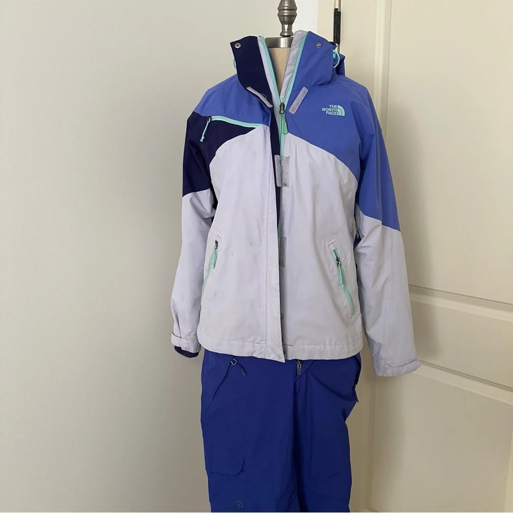 The North Face Purple and Gray Ski Coat and Pants - Size M Jacket - Size S Pants - Picture 8 of 10